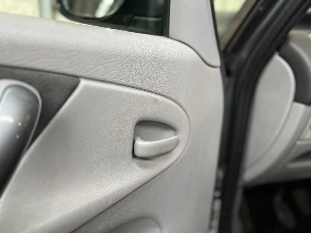 Citroen Xsara Picasso 1.8i-16V Bild 116PS 2004 -Orig. NL-, 34-PS-BZ