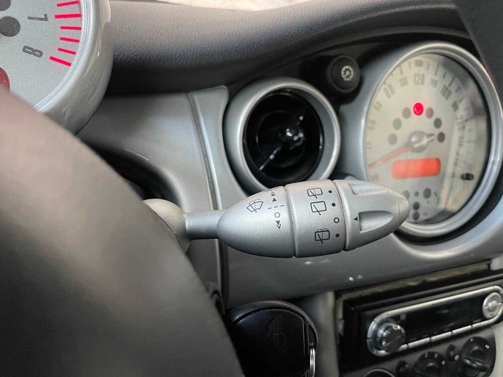 Mini One 1.6 90PS 2002, 7-TGH-18