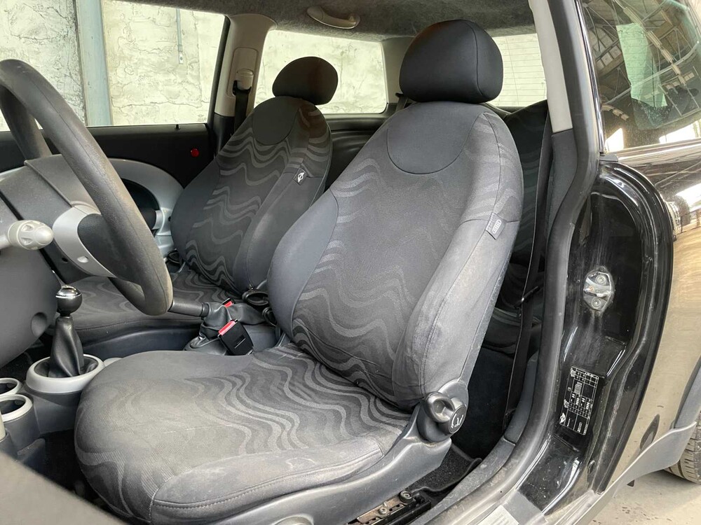 Mini One 1.6 90PS 2002, 7-TGH-18