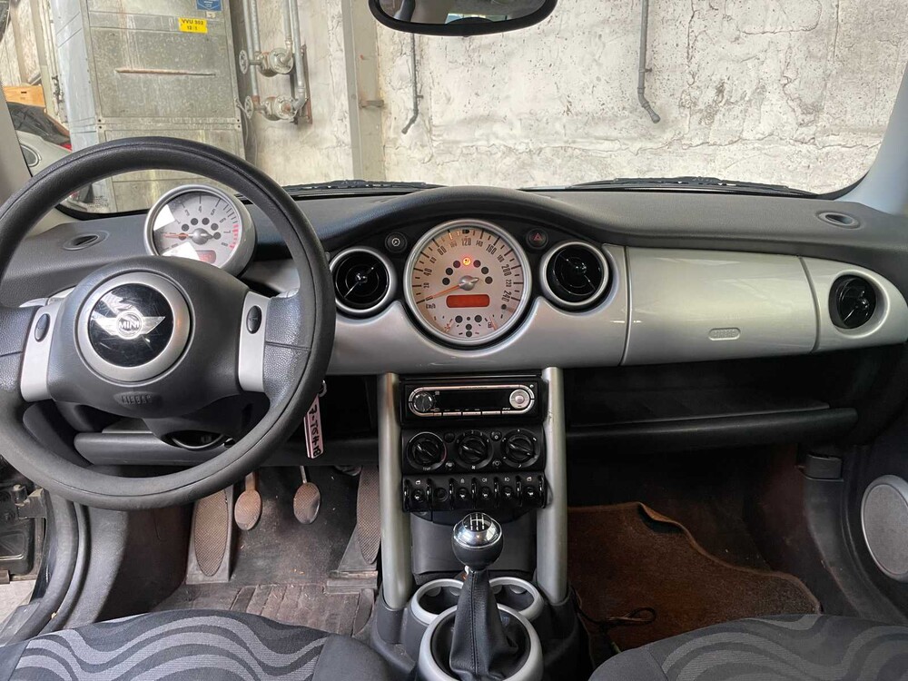 Mini One 1.6 90PS 2002, 7-TGH-18