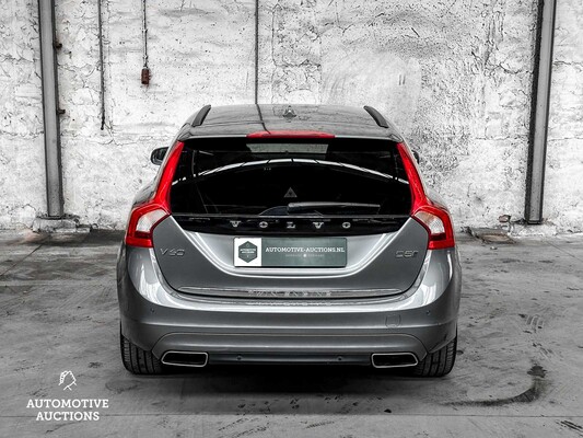 Volvo V60 2.4 D5 Twin Engine Special Edition 163pk 2015, NH-759-L