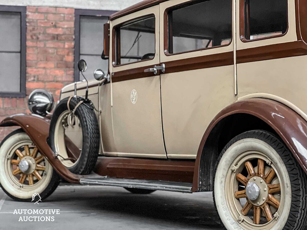 Hudson Great Eight V8 1930, AL-66-24