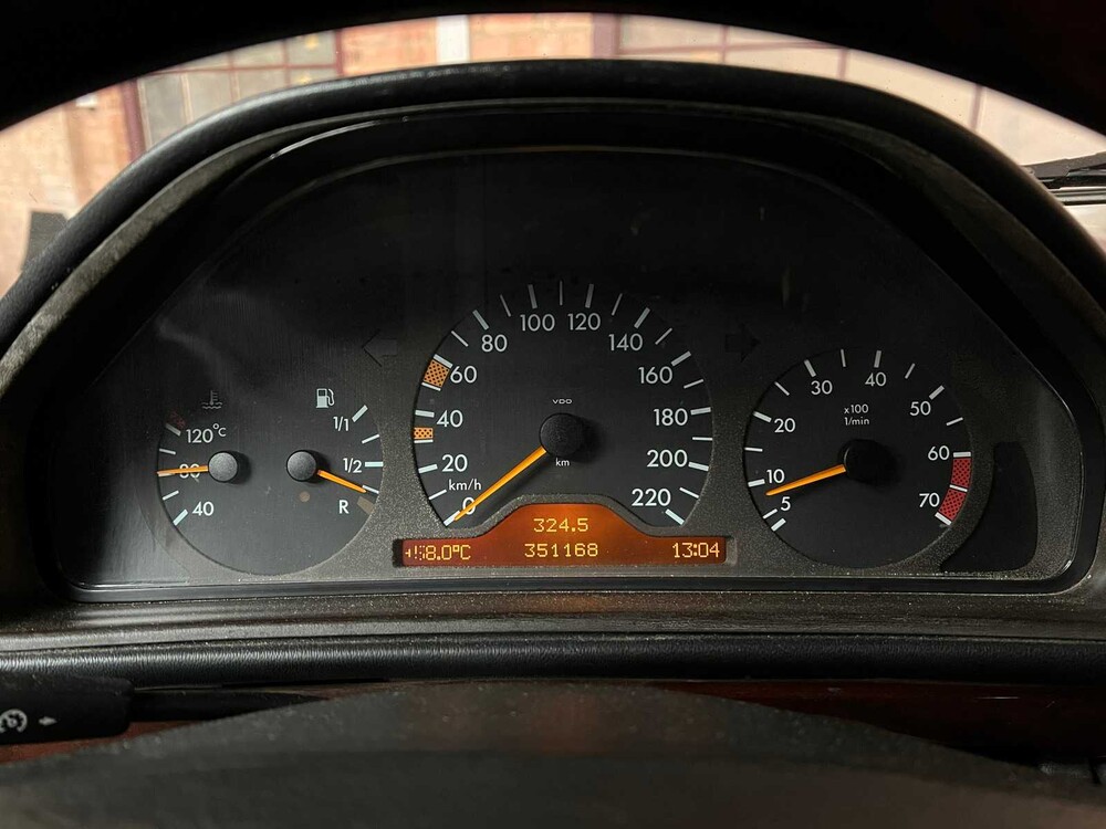 Mercedes-Benz G320 St.Wagon 3.2 V6 G-Klasse 215pk 1998, ST-877-T