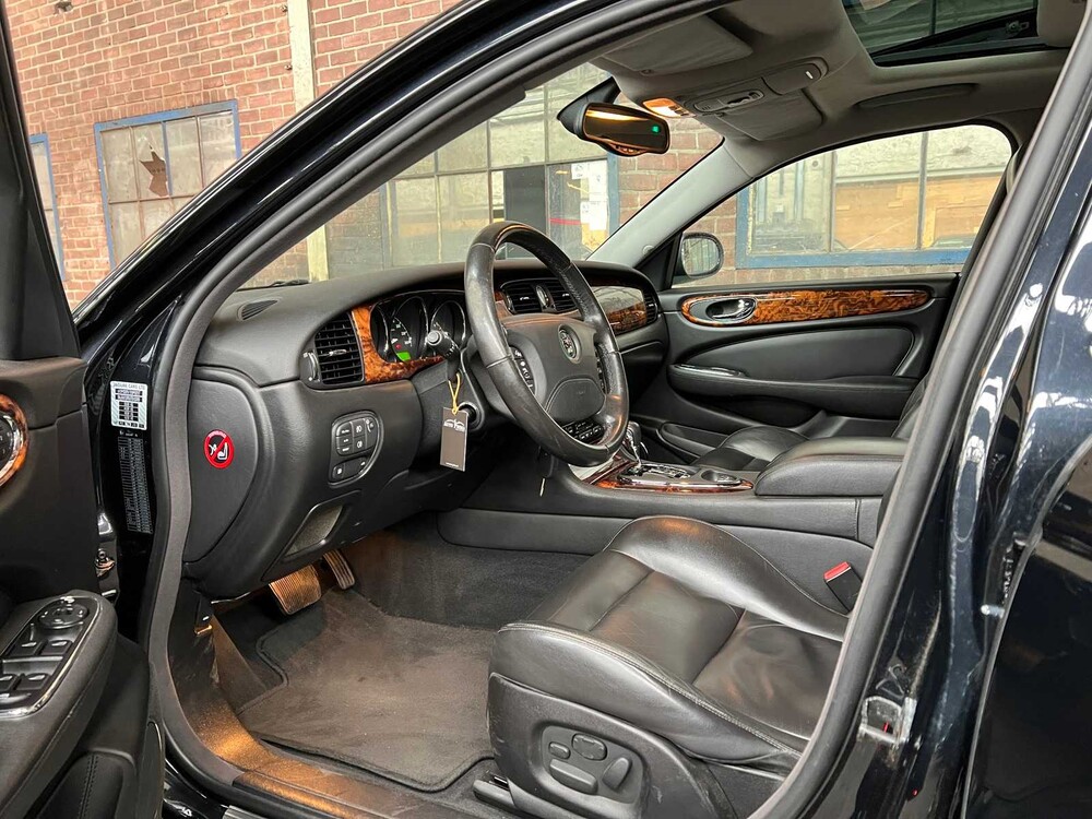 Jaguar XJR 4.2 V8 Super 396pk 2003, TX-524-X
