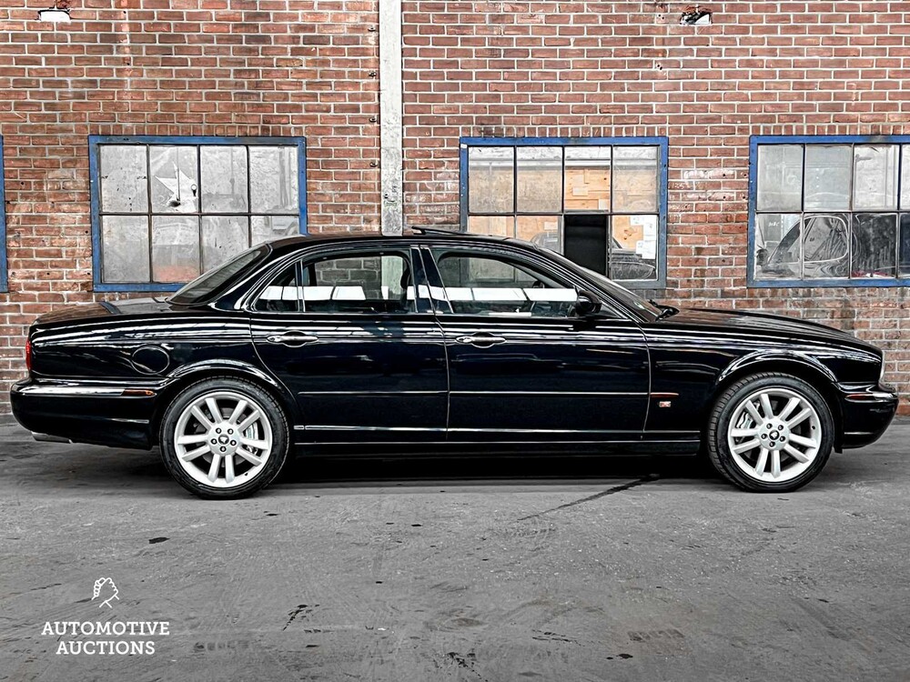 Jaguar XJR 4.2 V8 Super 396pk 2003, TX-524-X