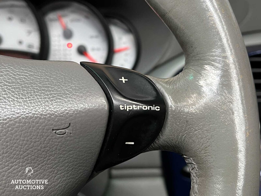 Porsche 911 996 Carrera 4 Cabrio 3.6 320PS 2002 Youngtimer