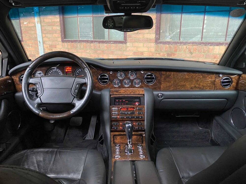 Bentley Arnage 6.8 V8 T 457pk (Facelift) 457pk 2006 YOUNGTIMER
