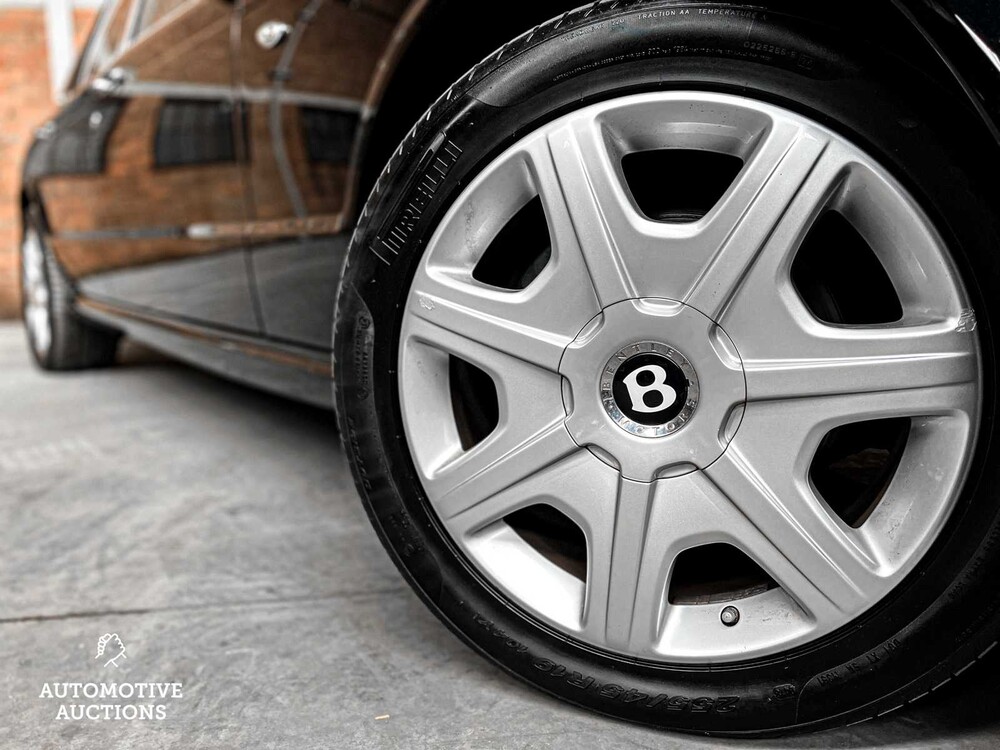 Bentley Arnage 6.8 V8 T 457pk (Facelift) 457pk 2006 YOUNGTIMER