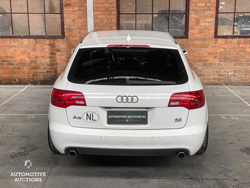Audi A6 4.2 Quattro Pro Line 335pk 2006, P-122-KH Youngtimer