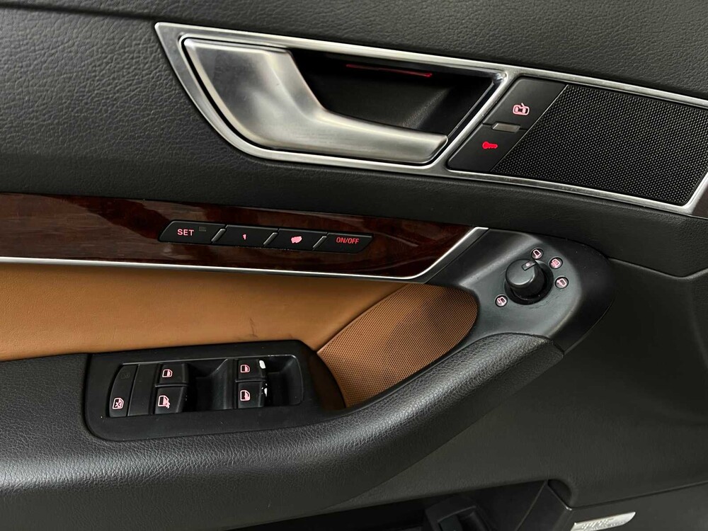 Audi A6 4.2 Quattro Pro Line 335pk 2006, P-122-KH Youngtimer