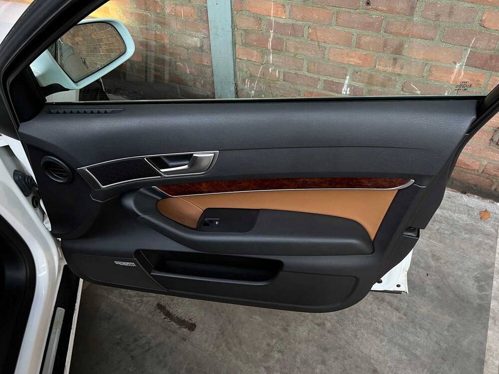 Audi A6 4.2 Quattro Pro Line 335pk 2006, P-122-KH Youngtimer