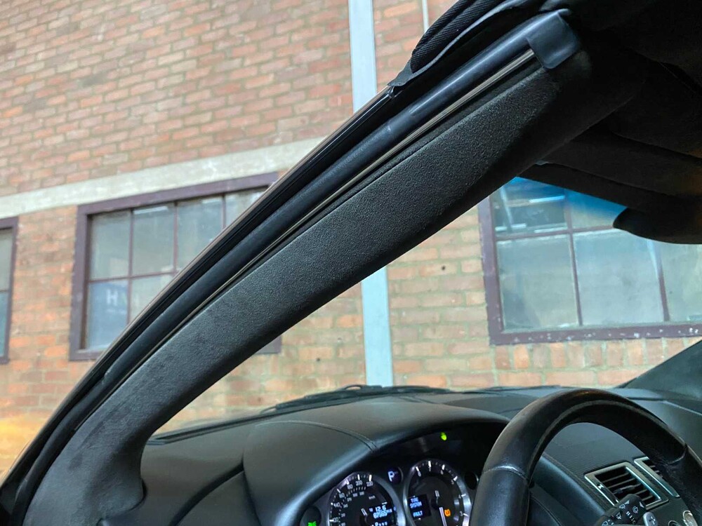 Aston Martin DB9 Cabriolet 5.9 V12 2007 -Youngtimer-