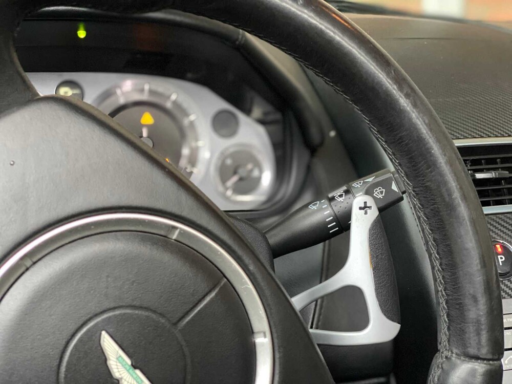 Aston Martin DB9 Cabriolet 5.9 V12 2007 -Youngtimer-