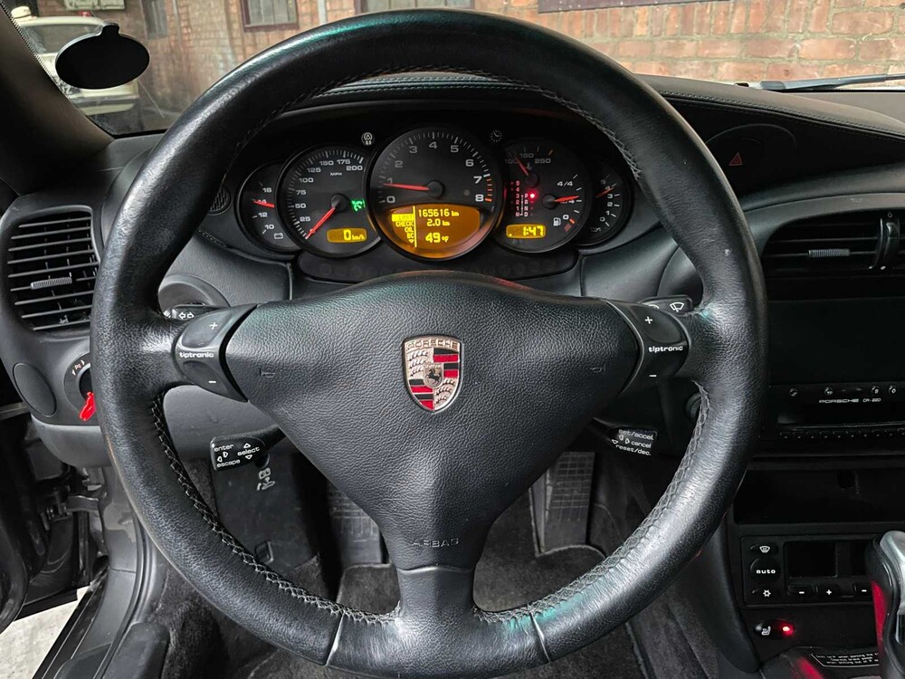 Porsche 911 996 Carrera Cabriolet 3.6 320pk 2004 Youngtimer