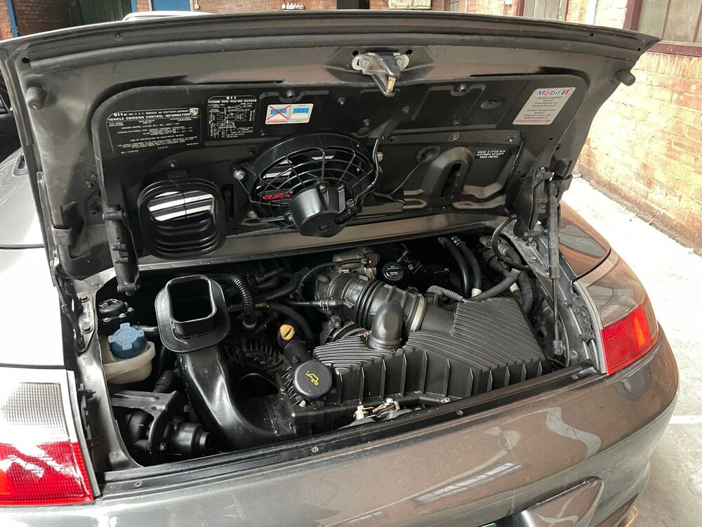 Porsche 911 996 Carrera Cabriolet 3.6 320pk 2004 Youngtimer