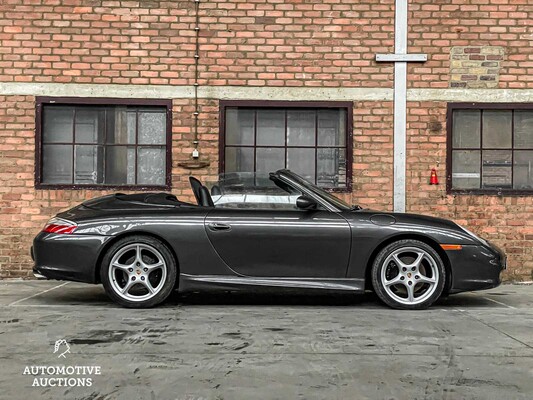 Porsche 911 996 Carrera Cabriolet 3.6 320hp 2004 Youngtimer