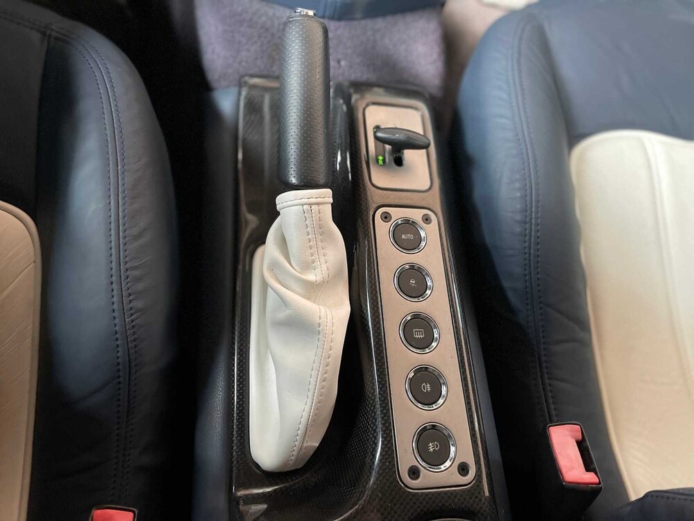 Maserati GranSport Spyder 4.2 V8 402hp (1 of 472) 'Bianco Eldorado' 402hp 2006 YOUNGTIMER