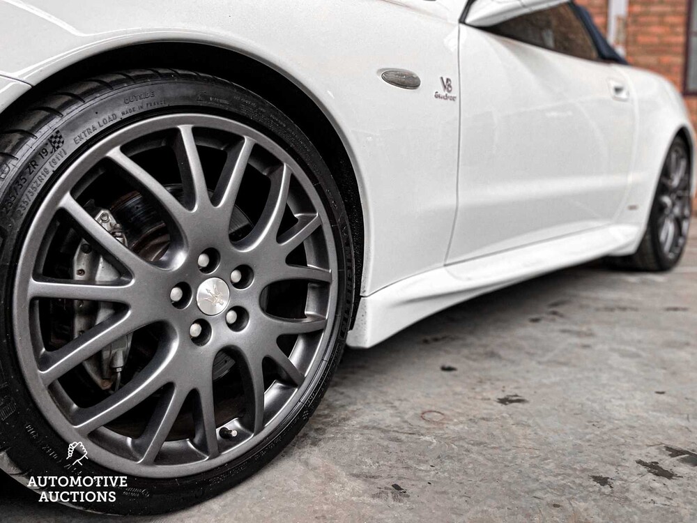 Maserati GranSport Spyder 4.2 V8 402hp (1 of 472) 'Bianco Eldorado' 402hp 2006 YOUNGTIMER