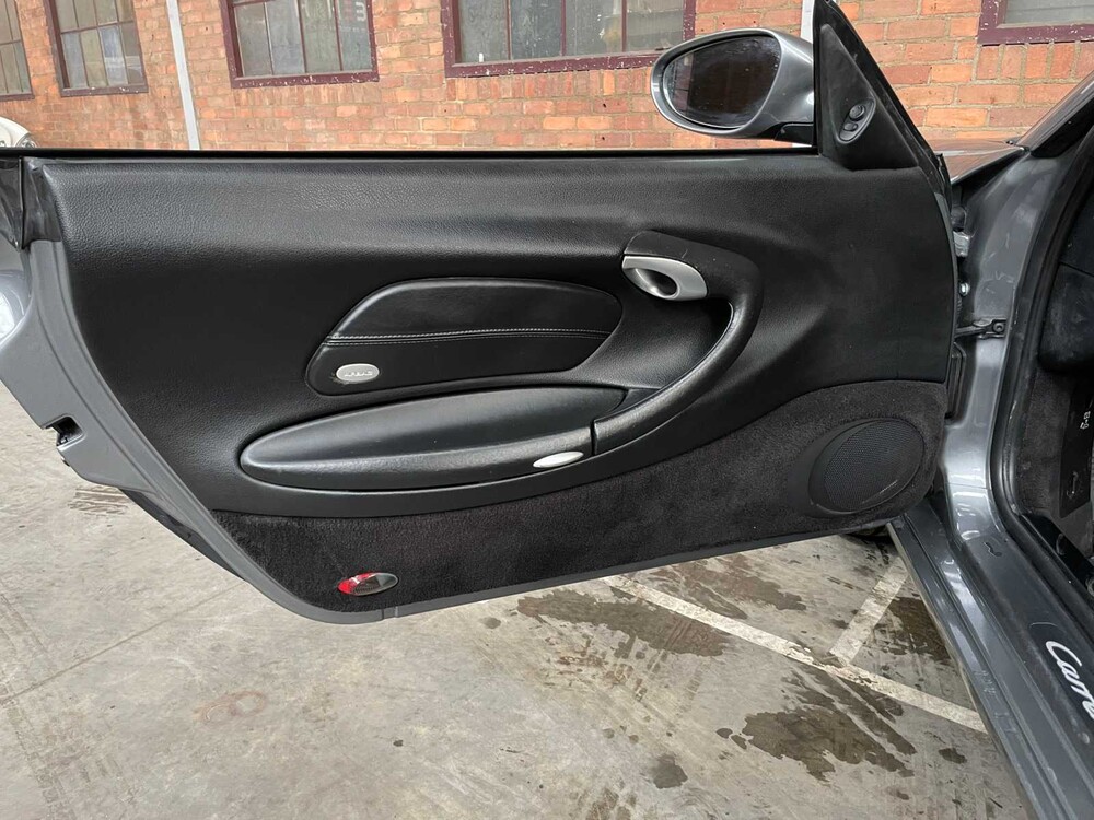 Porsche 911 996 Carrera Cabriolet 3.4 300pk 2001 Youngtimer