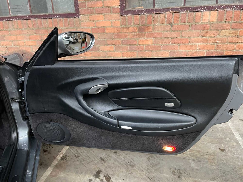 Porsche 911 996 Carrera Cabriolet 3.4 300pk 2001 Youngtimer