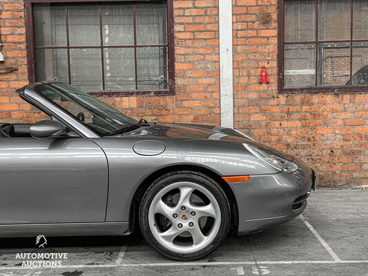 Porsche 911 996 Carrera Cabriolet 3.4 300hp 2001 Youngtimer