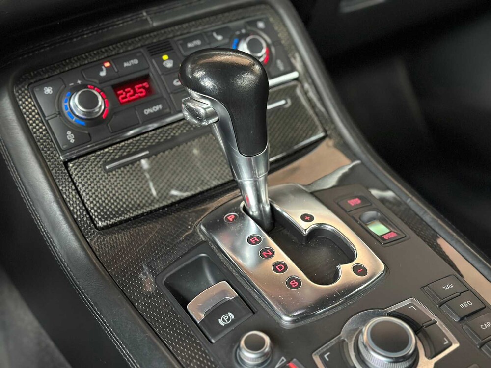 Audi S8 5.2 V10 Pro Line 450pk 2006, KS-763-K