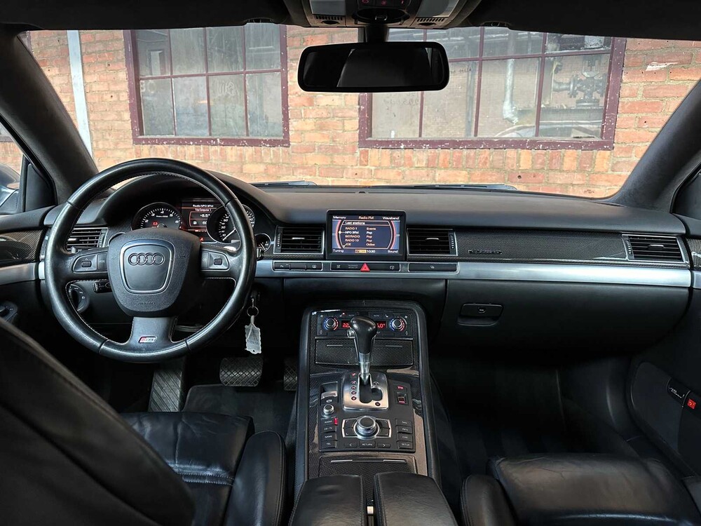 Audi S8 5.2 V10 Pro Line 450pk 2006, KS-763-K