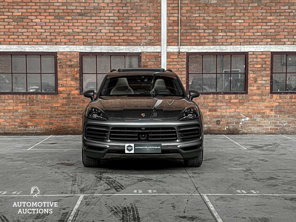 Porsche Cayenne E-Hybrid 3.0 V6 462hp Plug-In Sport-Chrono 2019 ORIG-NL, G-127-HL