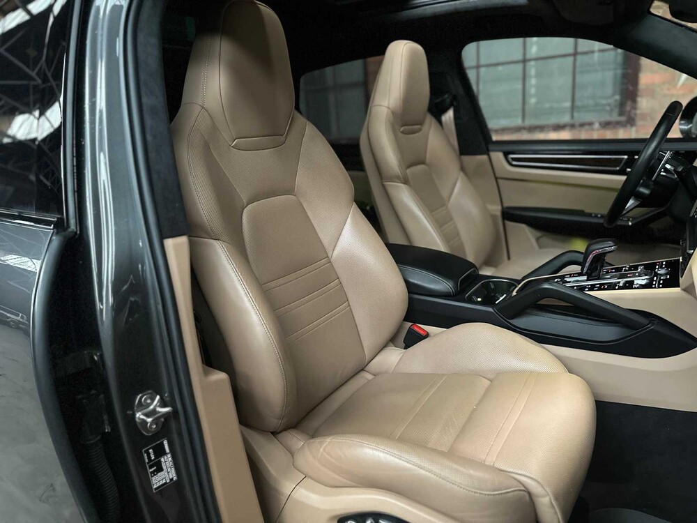 Porsche Cayenne E-Hybrid 3.0 V6 462hp Plug-In Sport-Chrono 2019 ORIG-NL, G-127-HL