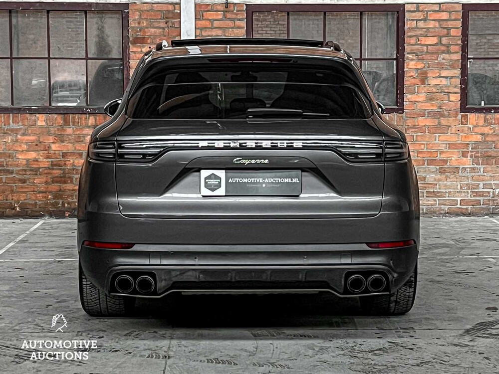 Porsche Cayenne E-Hybrid 3.0 V6 462hp Plug-In Sport-Chrono 2019 ORIG-NL, G-127-HL