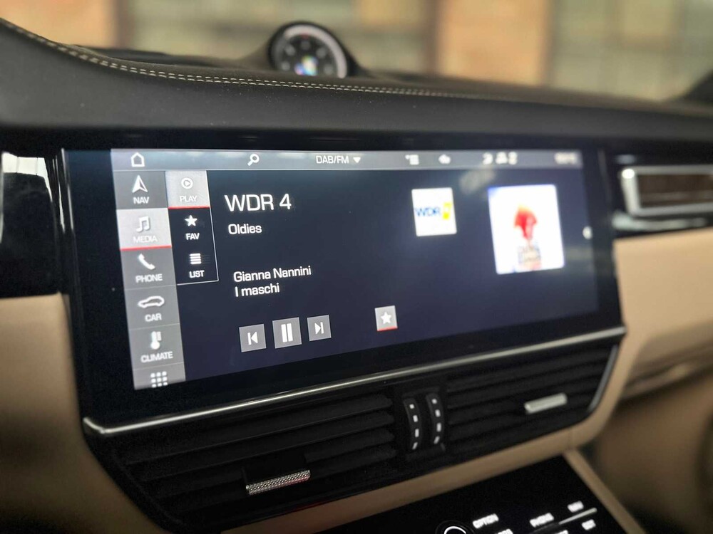 Porsche Cayenne E-Hybrid 3.0 V6 462hp Plug-In Sport-Chrono 2019 ORIG-NL, G-127-HL