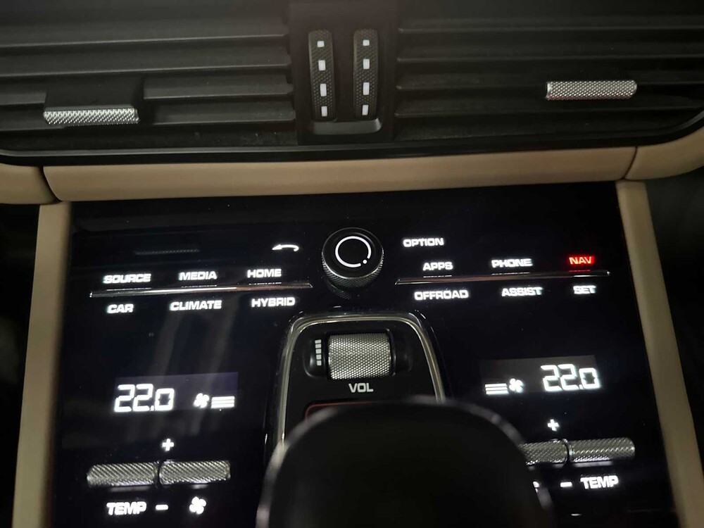 Porsche Cayenne E-Hybrid 3.0 V6 462hp Plug-In Sport-Chrono 2019 ORIG-NL, G-127-HL