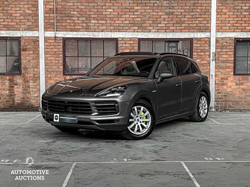 Porsche Cayenne E-Hybrid 3.0 V6 462hp Plug-In Sport-Chrono 2019 ORIG-NL, G-127-HL