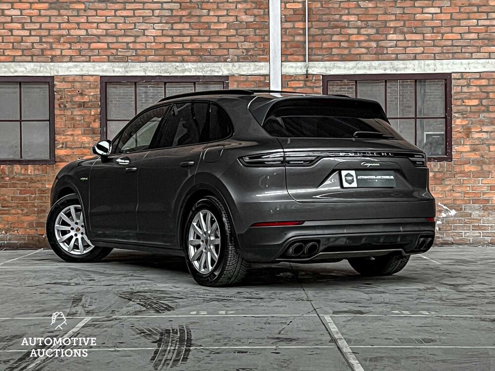 Porsche Cayenne E-Hybrid 3.0 V6 462hp Plug-In Sport-Chrono 2019 ORIG-NL, G-127-HL
