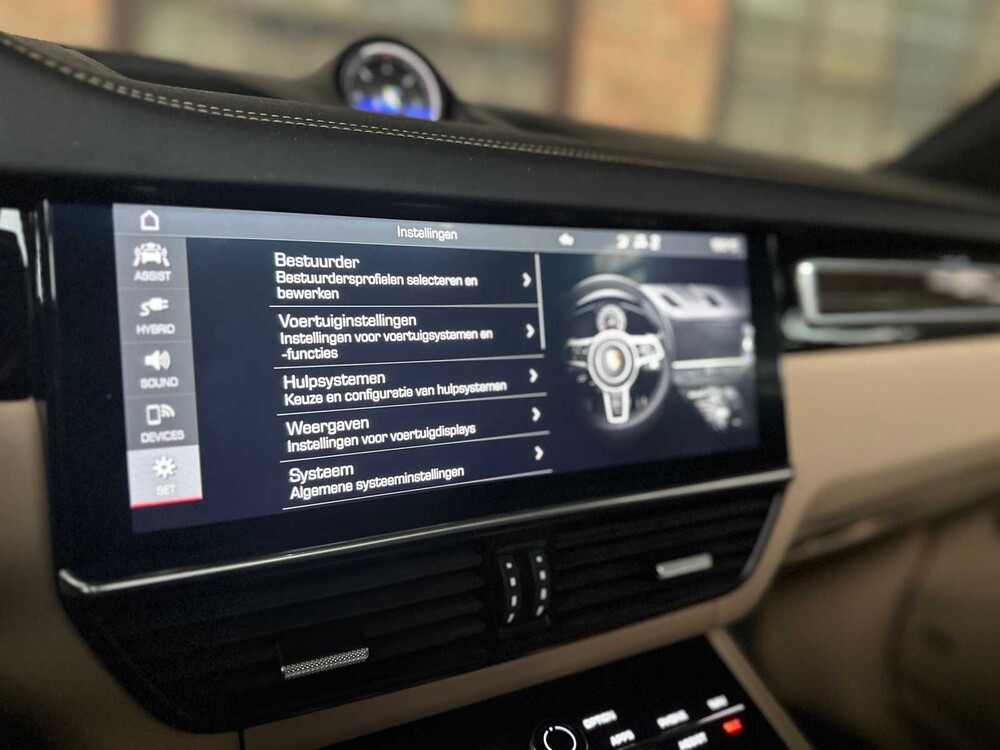 Porsche Cayenne E-Hybrid 3.0 V6 462hp Plug-In Sport-Chrono 2019 ORIG-NL, G-127-HL