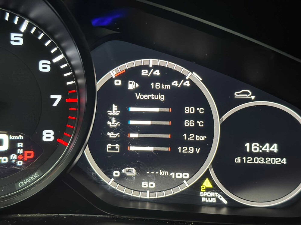 Porsche Cayenne E-Hybrid 3.0 V6 462hp Plug-In Sport-Chrono 2019 ORIG-NL, G-127-HL