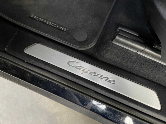 Porsche Cayenne E-Hybrid 3.0 V6 462hp 2019 Plug-In (ORIG-NL + 1st EIG), G-125-KD