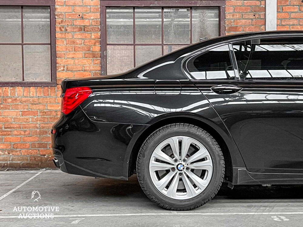 BMW 750i xDrive Executive V8 7-serie 408pk 2011 ORIG-NL, 21-PBB-4