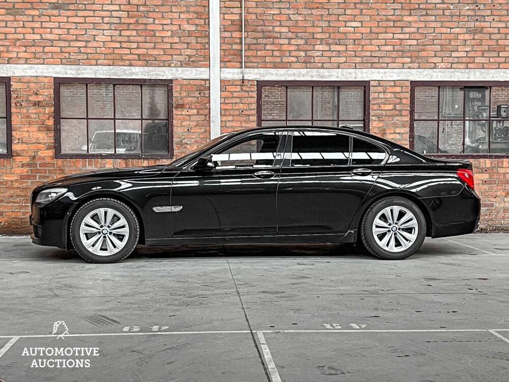 BMW 750i xDrive Executive V8 7-serie 408pk 2011 ORIG-NL, 21-PBB-4