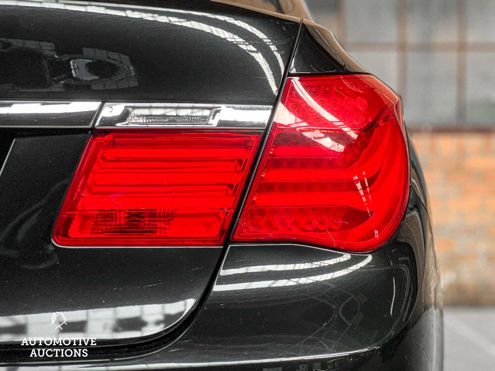 BMW 750i xDrive Executive V8 7-serie 408pk 2011 ORIG-NL, 21-PBB-4