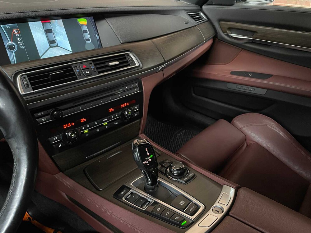 BMW 750i xDrive Executive V8 7-serie 408pk 2011 ORIG-NL, 21-PBB-4