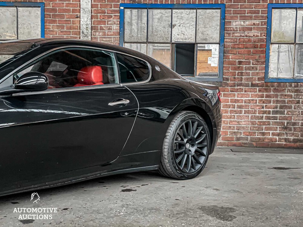 Maserati GranTurismo S 4.7 V8 440hp 2010