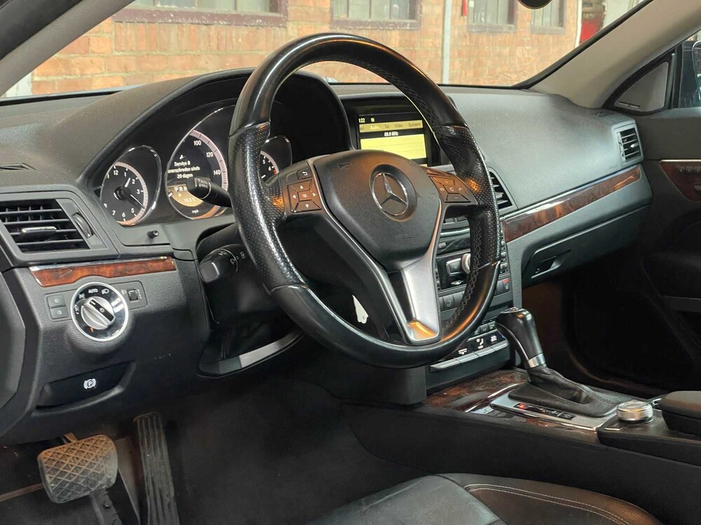 Mercedes-Benz E350 Cabriolet 3.5 V6 CGI Avantgarde 7G-Tronic Plus 306PS 2012 E-Klasse, R-976-XF