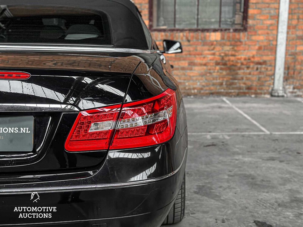 Mercedes-Benz E350 Cabriolet 3.5 V6 CGI Avantgarde 7G-Tronic Plus 306PS 2012 E-Klasse, R-976-XF