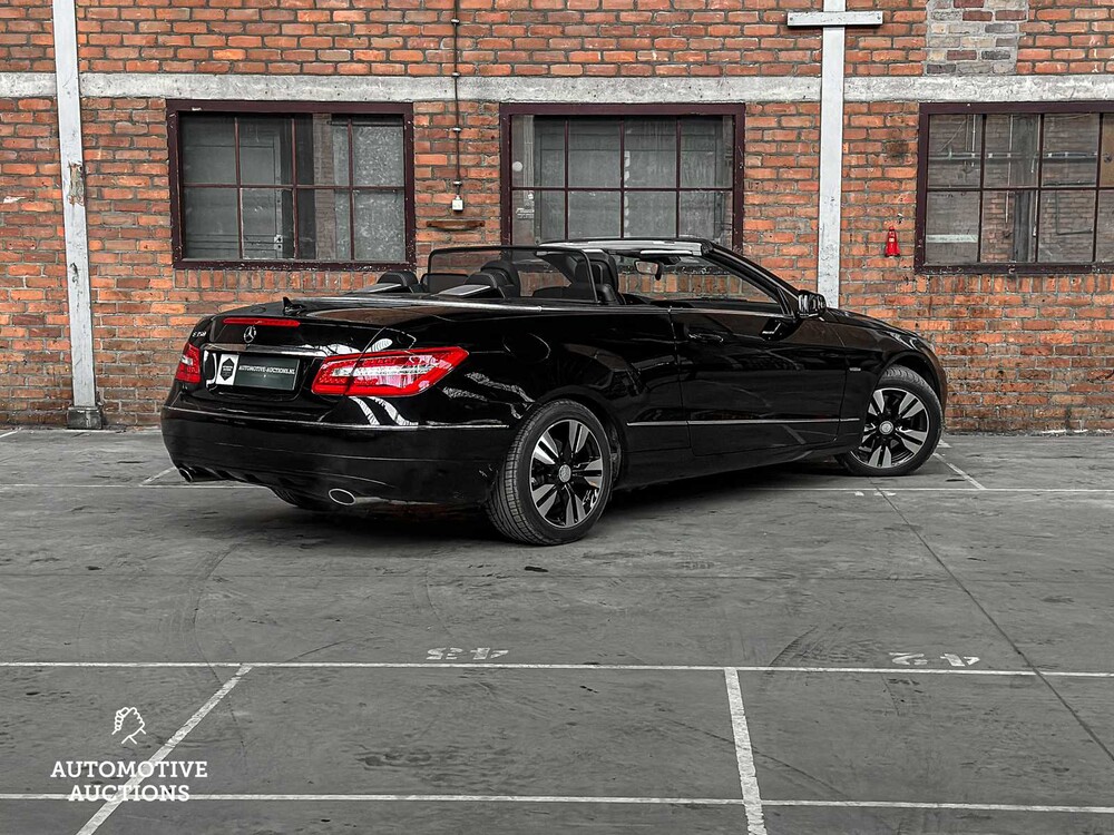 Mercedes-Benz E350 Cabriolet 3.5 V6 CGI Avantgarde 7G-Tronic Plus 306PS 2012 E-Klasse, R-976-XF