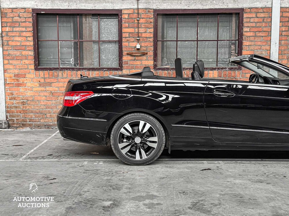 Mercedes-Benz E350 Cabriolet 3.5 V6 CGI Avantgarde 7G-Tronic Plus 306PS 2012 E-Klasse, R-976-XF