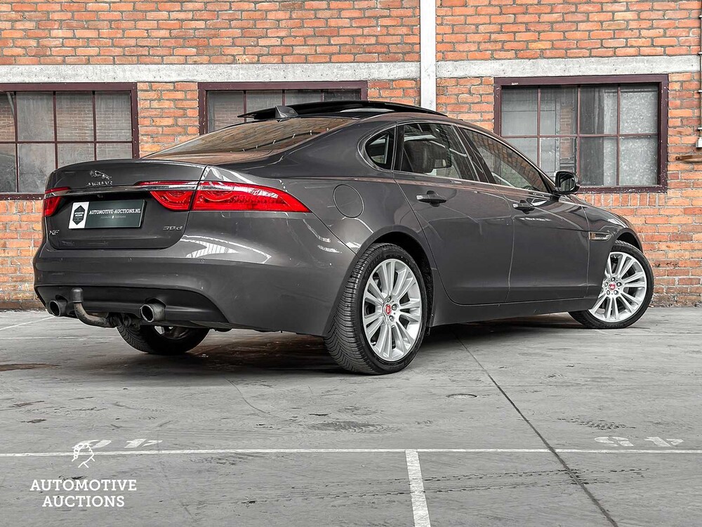 Jaguar XF 3.0d Portfolio -FACELIFT- 300hp 2016 ORIG-NL, JS-305-N
