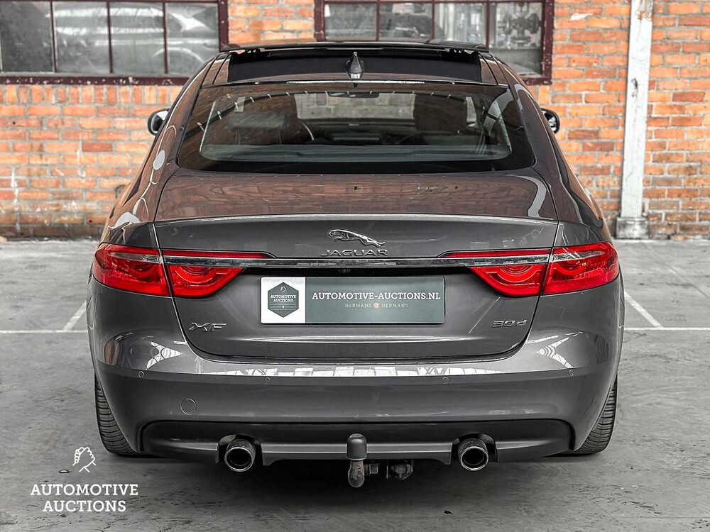 Jaguar XF 3.0d Portfolio -FACELIFT- 300hp 2016 ORIG-NL, JS-305-N