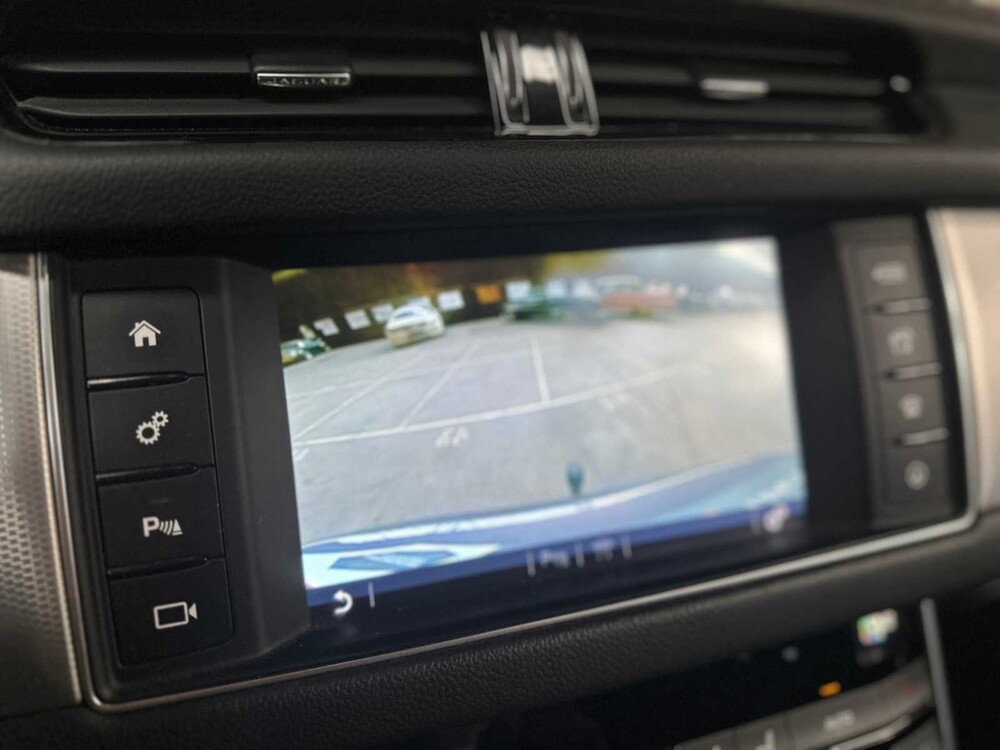 Jaguar XF 3.0d Portfolio -FACELIFT- 300hp 2016 ORIG-NL, JS-305-N