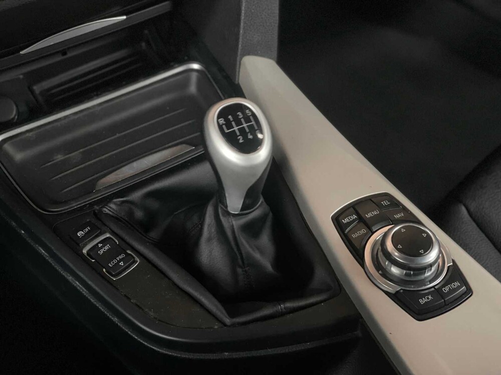 BMW 318d Touring 143hp 2015 3-Series